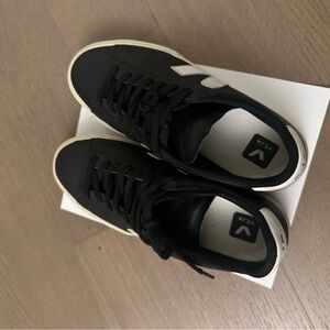 Veja Men's Black Campo Sneakers